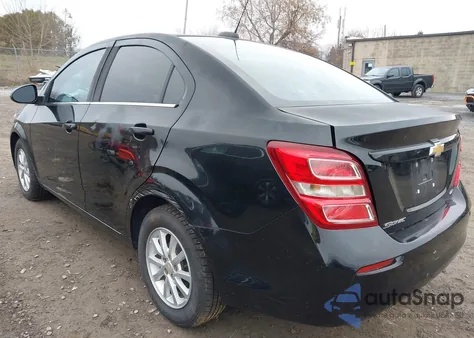 2017 Chevrolet Sonic Lt Auto из США, поврежденный, VIN 1G1JD5SH0H4117633